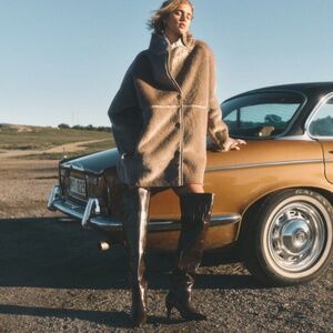 NWT H&M Fluffy Faux Fur Coat - S